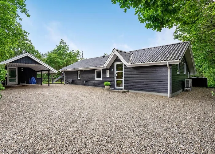 Holiday home Blomstervangen Xi