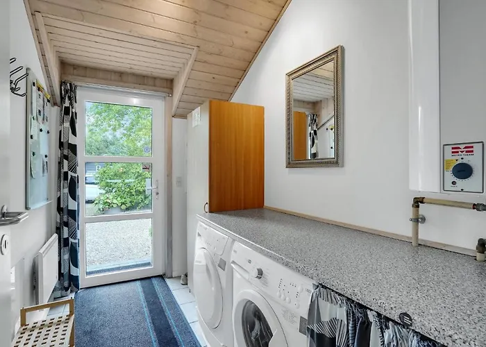 Blomstervangen Xi Holiday home *