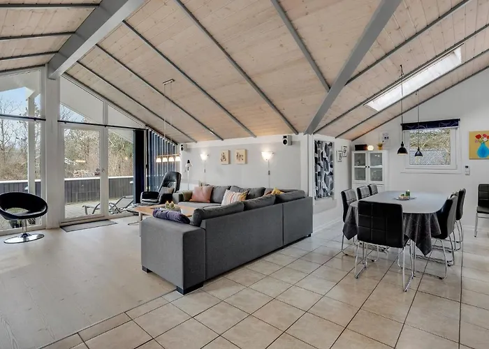 Holiday home Blomstervangen Xi